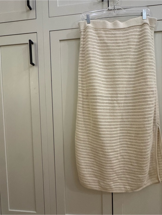 Everlane Dresses & Skirts - Everlane Cream Open-Weave Knit Midi Skirt